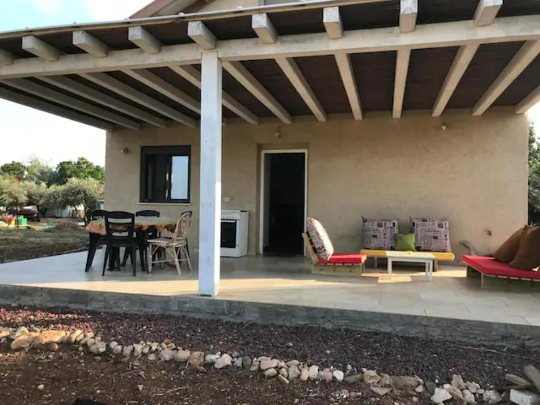 המקום של גיא Villa Sede Eli'ezer Exteriör bild